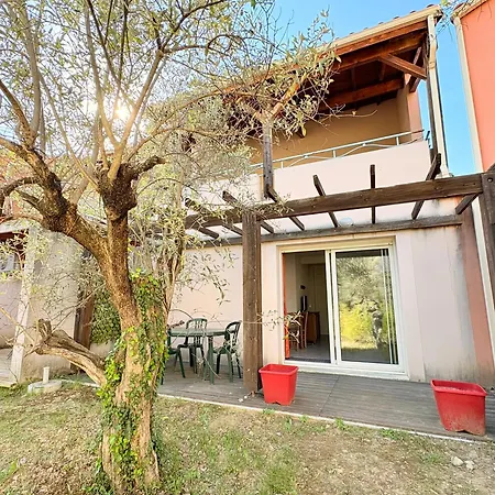 Le Soleil De Holiday home *